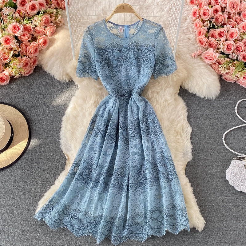 [READY] LD 96 BIG Charlie Brukat Lace Dress