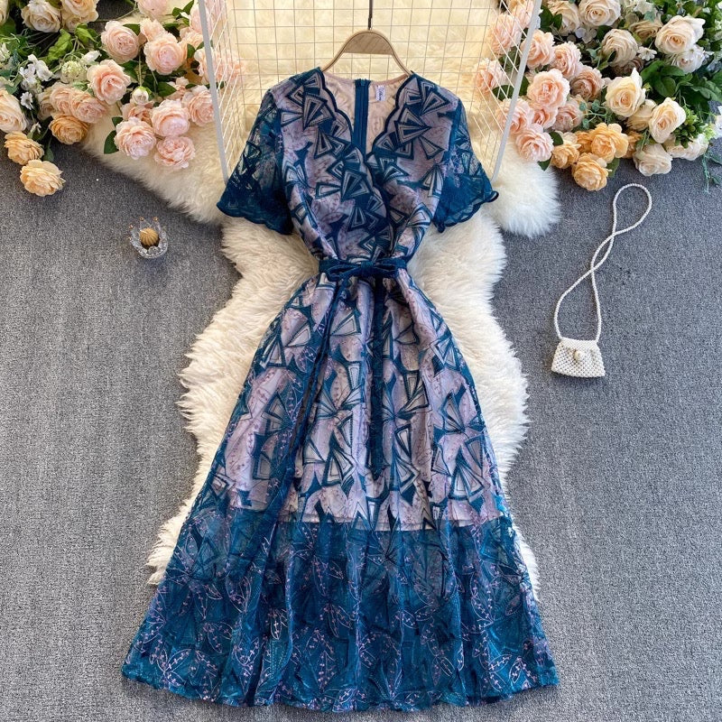 LD 86-88 Grethe Blue Brukat V-Neck Dress Fairlady 176