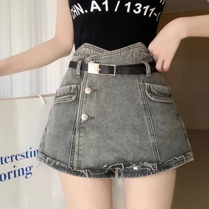 LP 76 Allea Gray Denim Shorts Fairlady 136