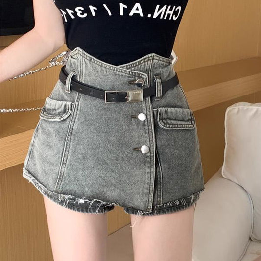 LP 76 Allea Gray Denim Shorts Fairlady 136