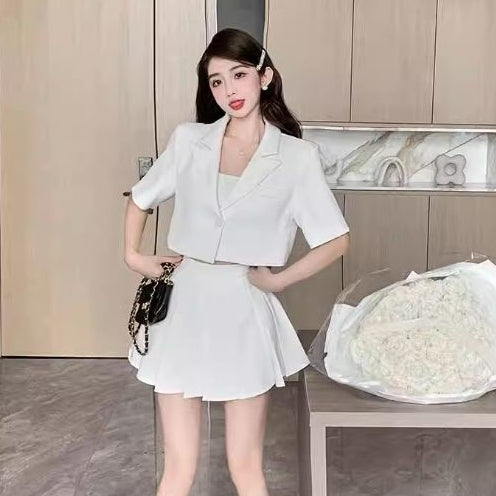 LD 104/72 Safra White Set Top+Skort Fairlady 166