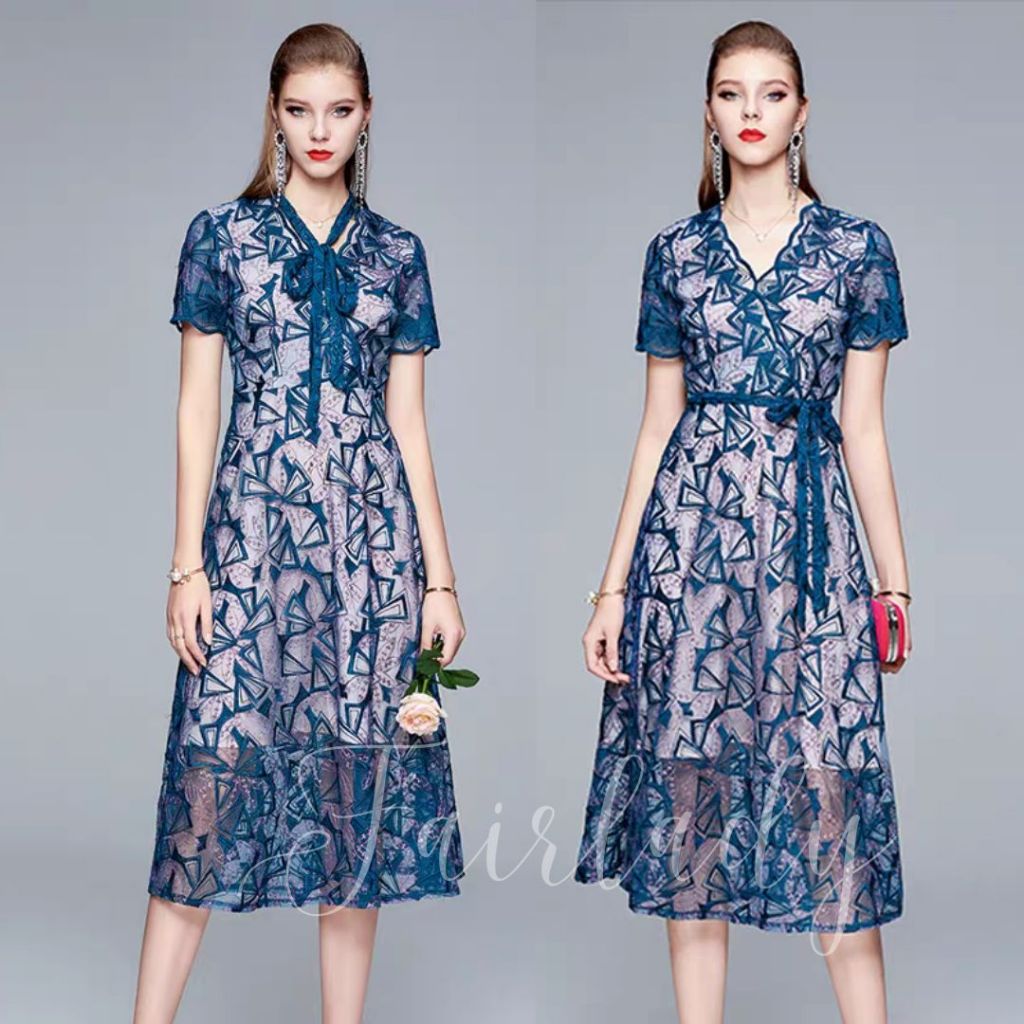 LD 86-88 Grethe Blue Brukat V-Neck Dress Fairlady 176